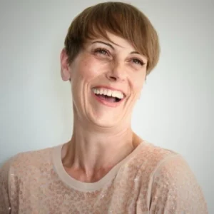 Headshot of Rachel Warnick